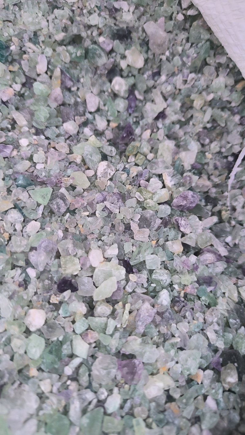 紫石英批发各种矿石质量保证量大从优