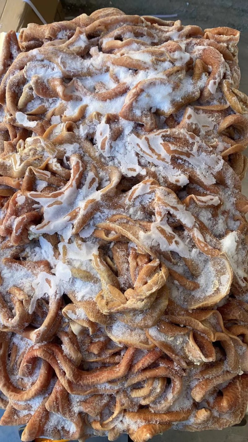 抛开去油牛小肠，精修，熟度高，颜色鲜亮，公牛牛肠，质量高