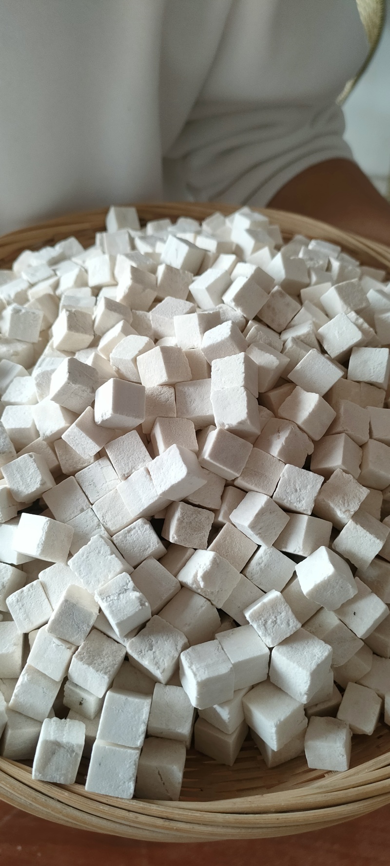 云南精品野生茯苓，规格齐全，价格真实，货量充足欢迎选购