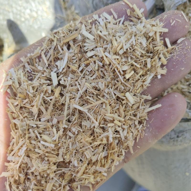 麦糠草料干净无杂质常年供应量大从优质量保证