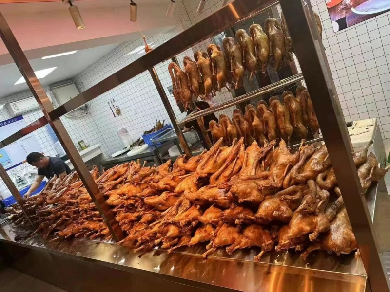 全熟卤鹅，一件40斤，肉质细腻，卤味十足