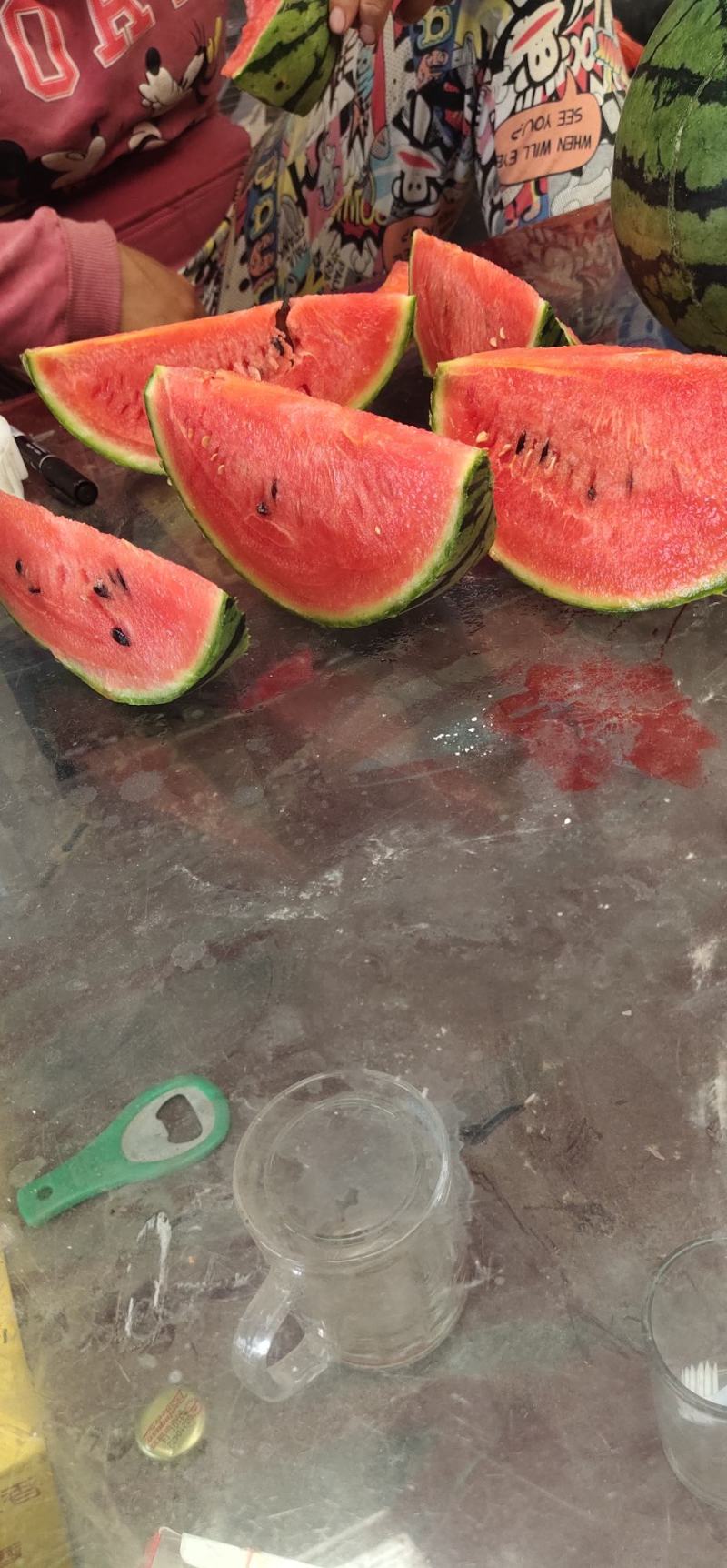 小糖丸西瓜皮薄脆甜，嘎嘎甜