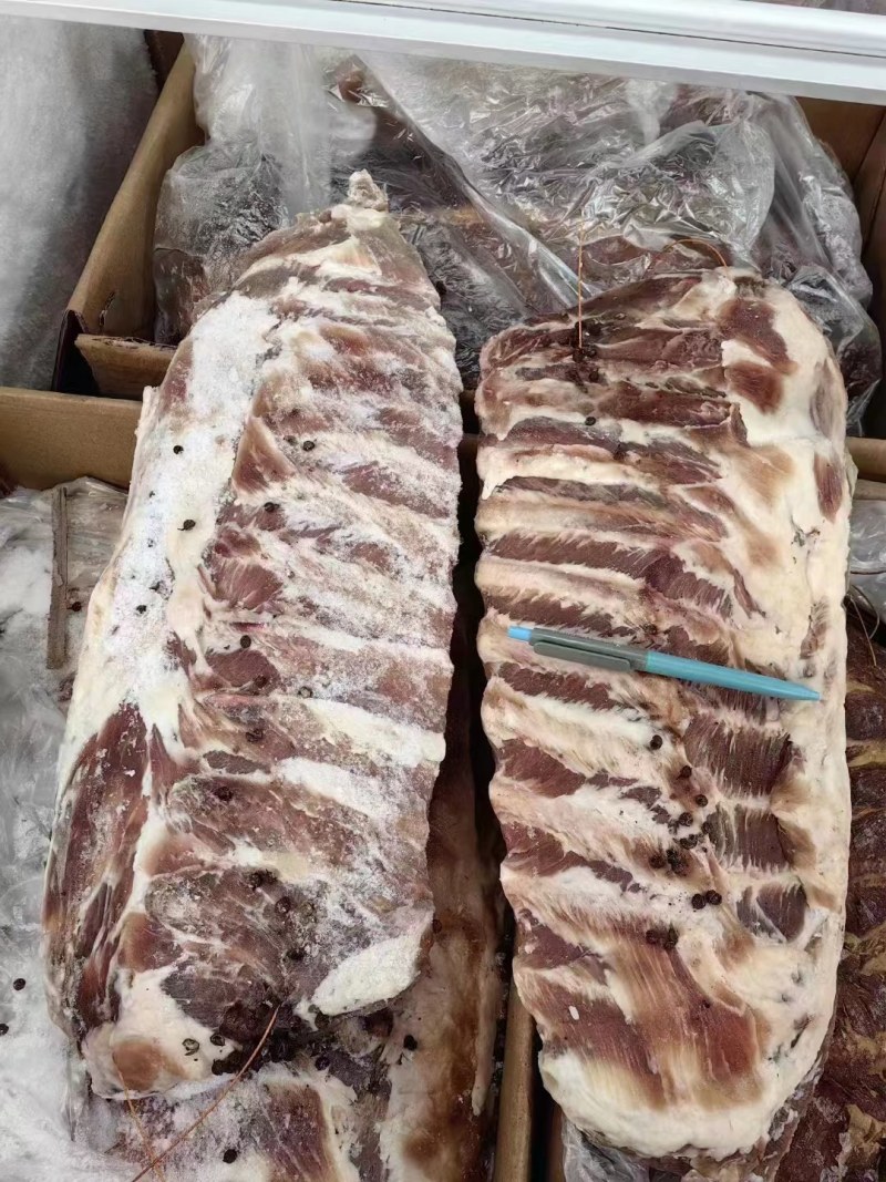 青猪花椒腊排骨品质好货30斤一件批发腌腊制品全系列批发