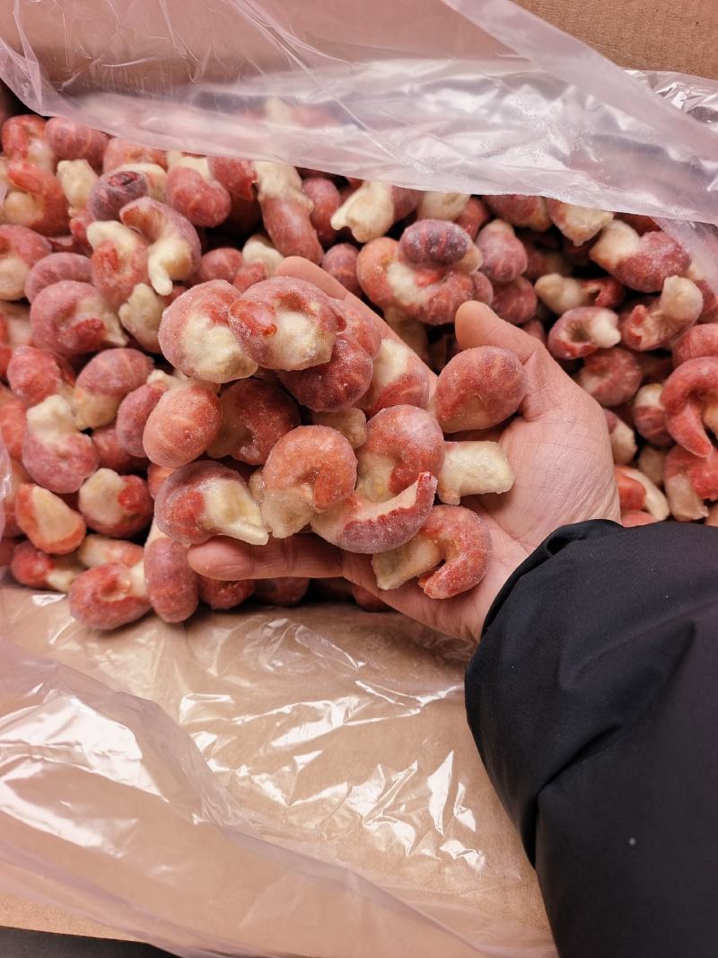 （虾尾）液氮速冻冰衣龙虾尾，选用鲜活小龙虾，肉质饱满Q