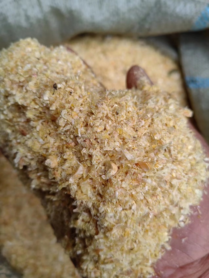 玉米皮白皮常年牛羊饲料对接养殖厂饲料经销批发商