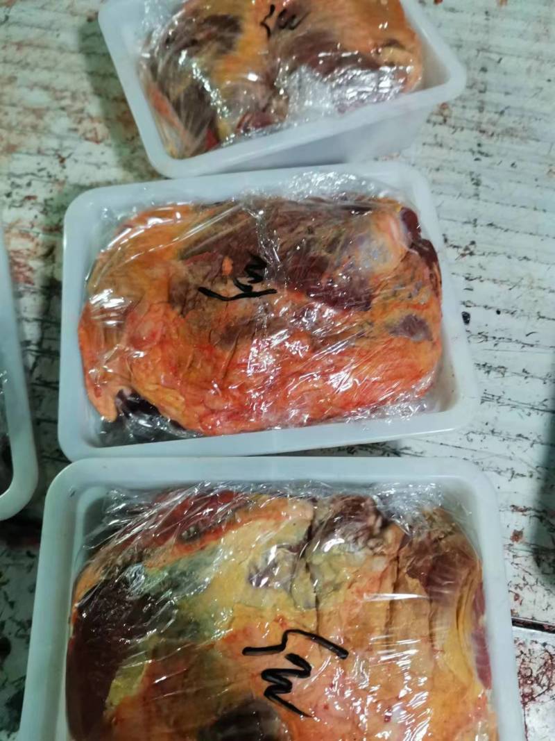 内蒙古黄牛四分体，去油干净，无水分，干货。价格便宜。