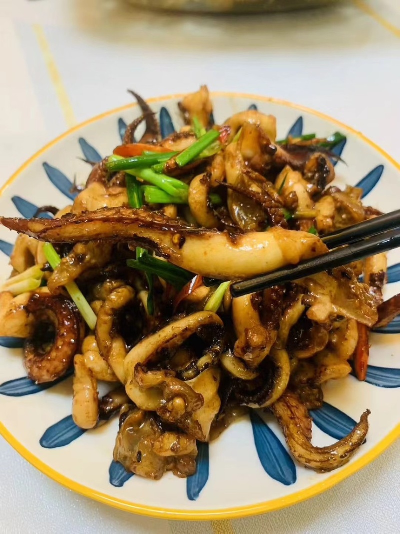 鱿鱼须，干磨原汁原味，Q弹爽脆保留鲜味