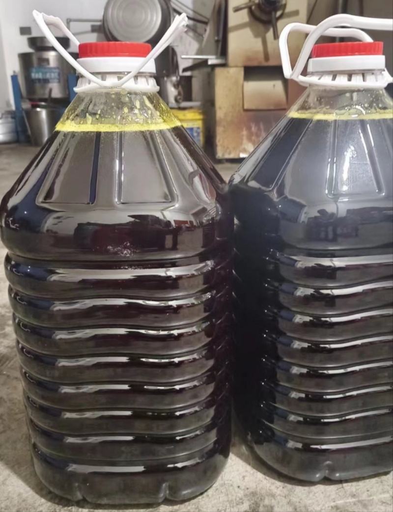 菜籽油农家自榨作坊无任何添加剂百分百保证品质全国发货