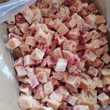 三黄鸡鸡块鸡肉质量保证量大从优欢迎咨询