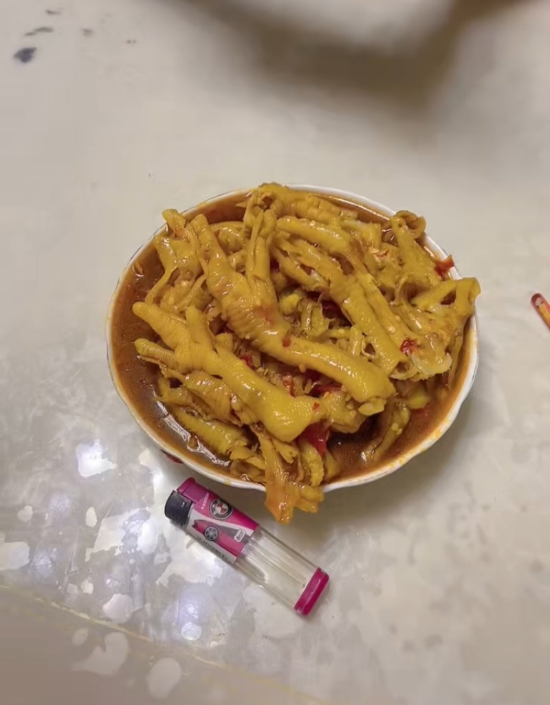 柠檬酸辣无骨鸡爪袋装开袋即食网红脱骨鸡爪酒店餐饮商用整箱