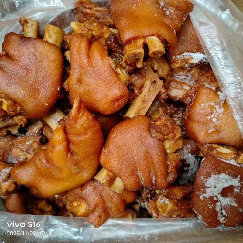 精品熟食猪蹄口感好营养价值高量大从优可视频看货
