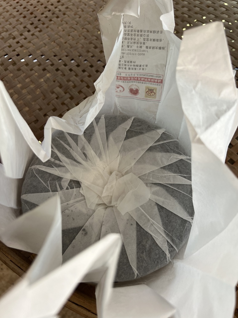 布朗孔雀布朗山357克生茶饼茶普洱茶云南七子饼