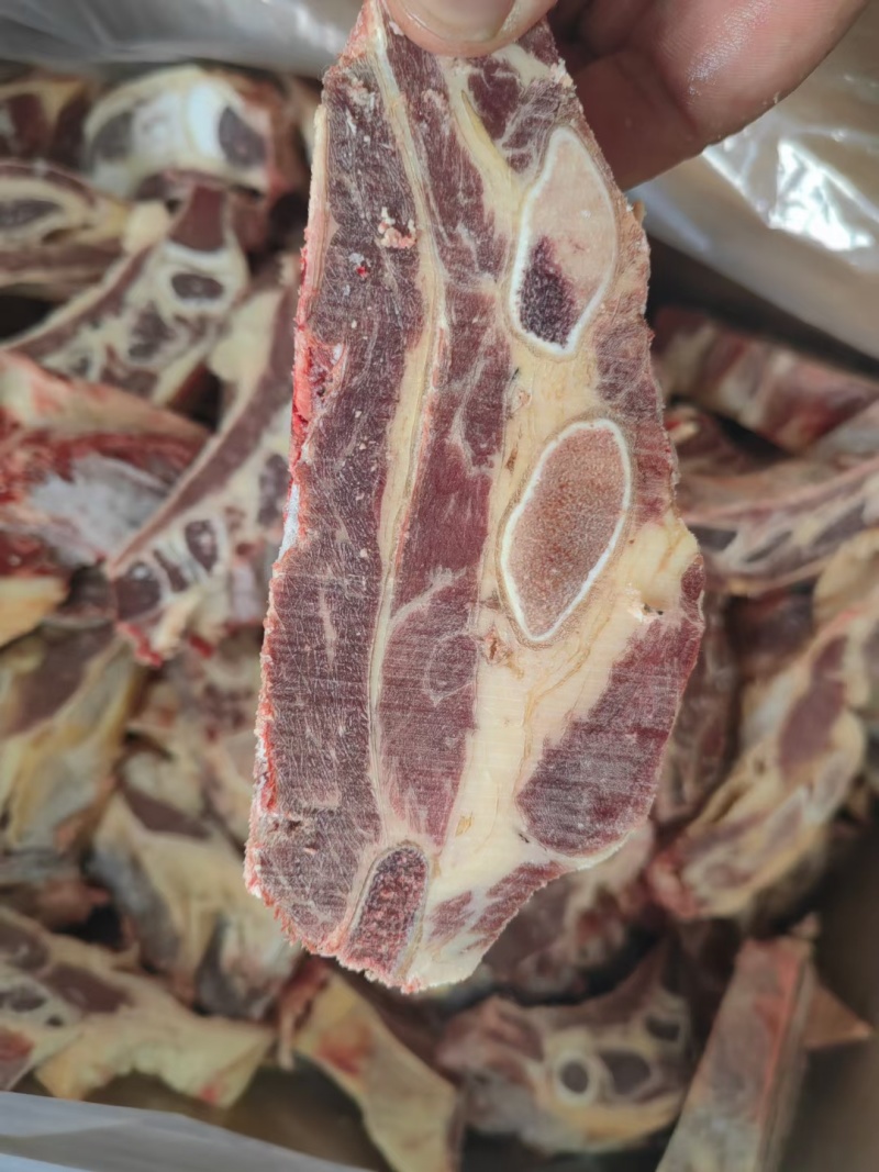 满肉牛腩排，牛腩排，可以替代牛排。。。。。