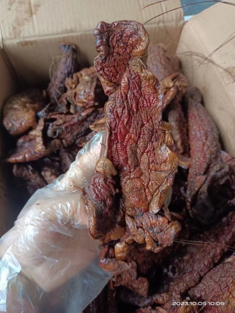 【腊肉】烟熏腊心肺餐饮食材批发20斤一件腌腊制品厂家直销