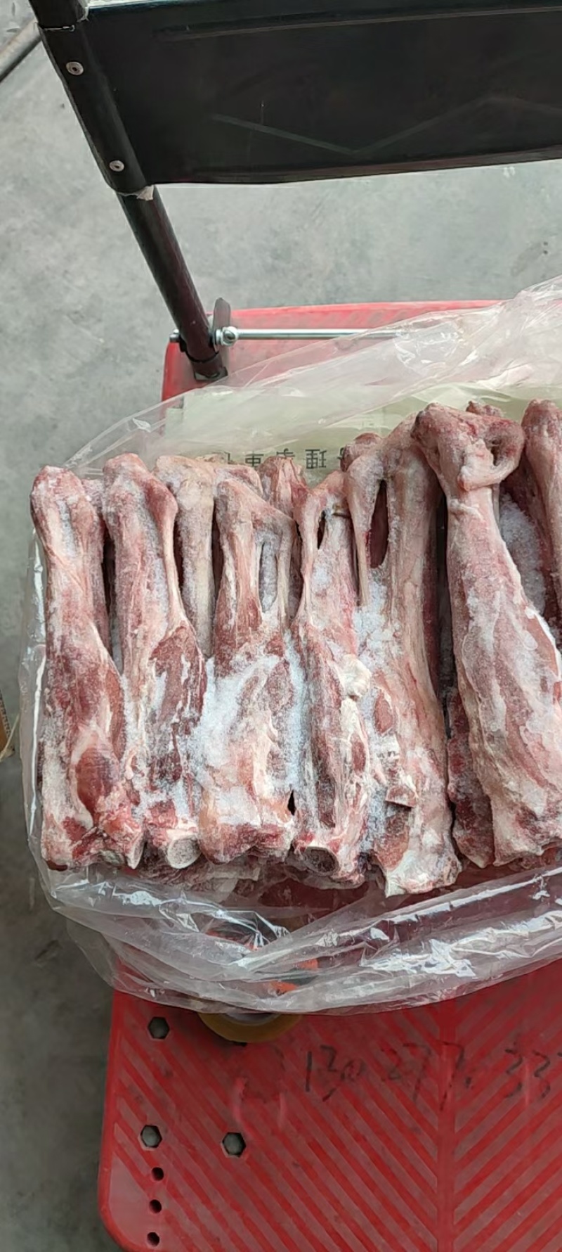 羔羊后腱适合卤肉熟食店烧烤店商超电商吃肉吸骨髓