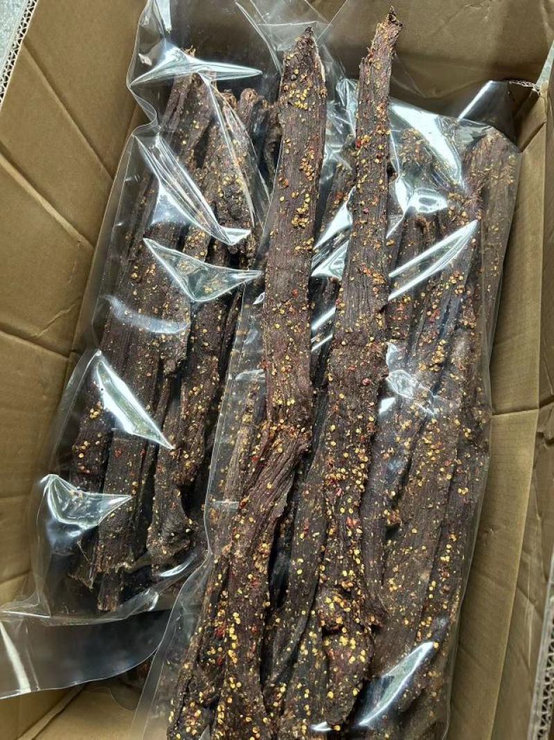 风干牛肉牛肉干五香麻辣肉干卤味口感好现货供应品质保证