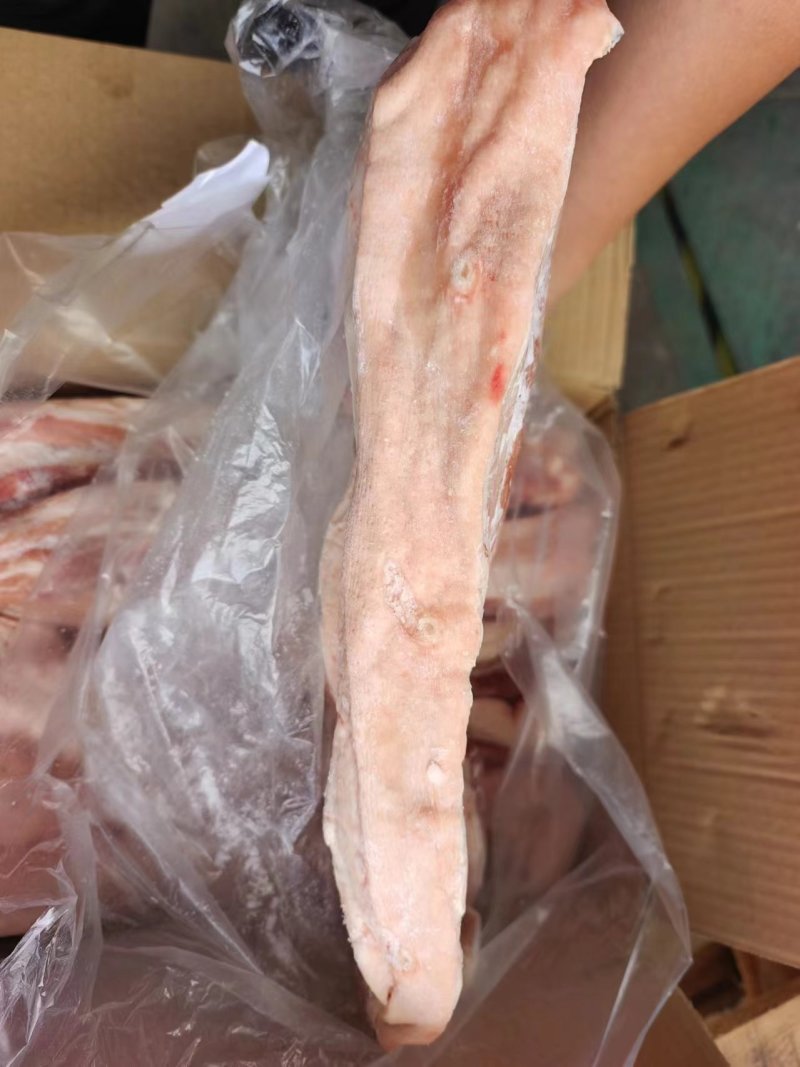带皮五花肉肉条