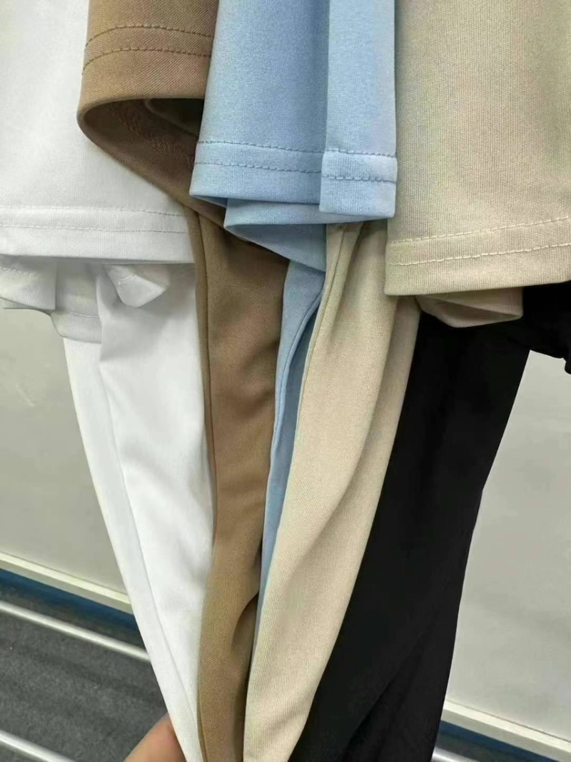 亏本清仓库2630件外贸大版圆领印花体恤全清5.5