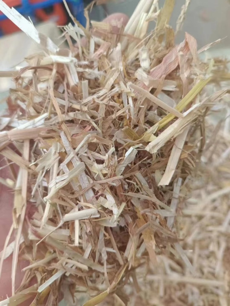 小麦秸秆，二次加工揉丝包块