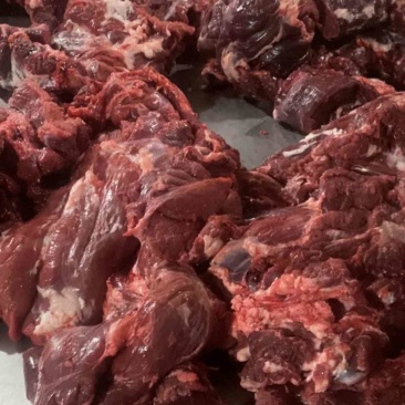 黄牛鲜牛肉！本地散养牛！每天大量屠宰！到手新鲜货！