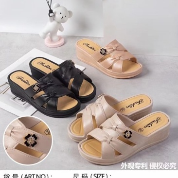 拖鞋厂批发，3元一对起