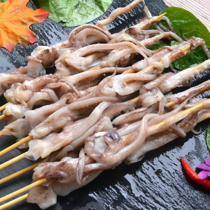 【精选】精品鱿鱼串太烧烤串常年供应脆嫩爽口大量供应