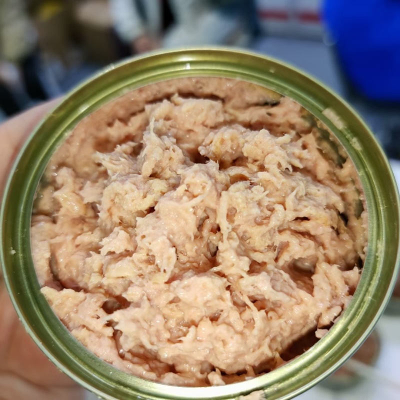 鸡丝蛋黄宠物罐头口感好营养丰富厂家直销全国发货一件代发