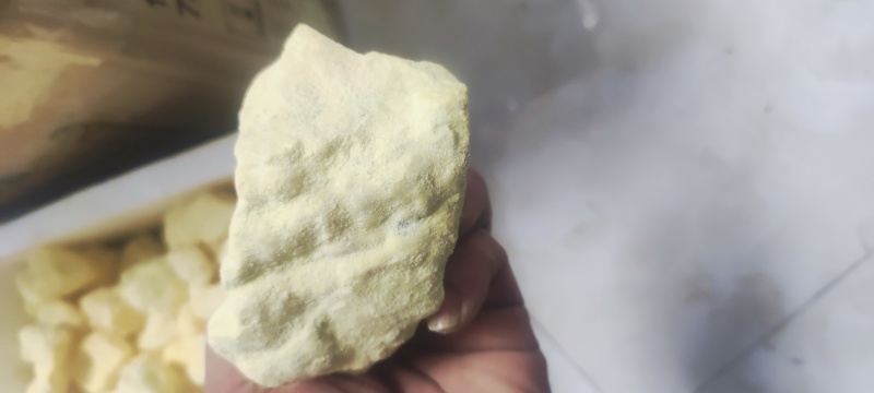 印尼伊真正品天然火山石原矿石硫磺中药材食用可炮制