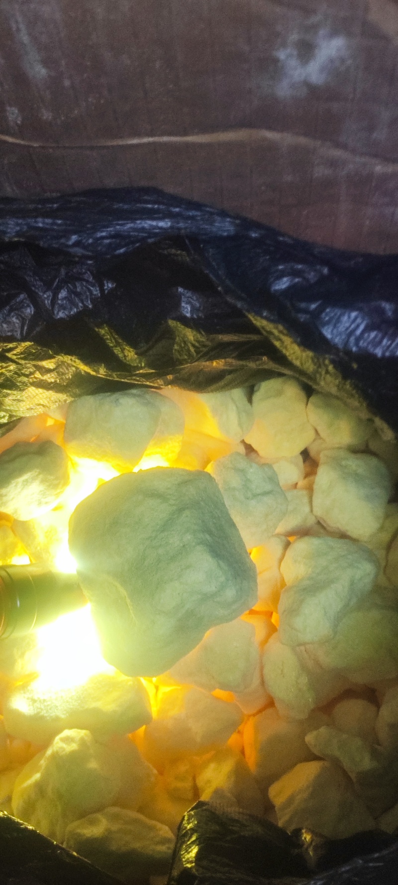 印尼伊真正品天然火山石原矿石硫磺中药材食用可炮制