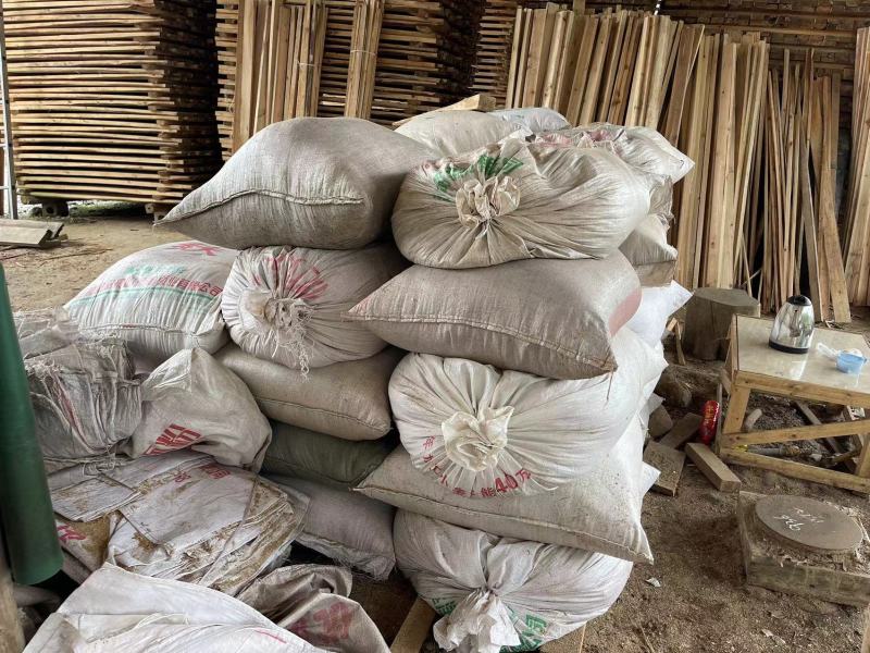 大量现货可订制各类各样木材:木工方、工程方等材料