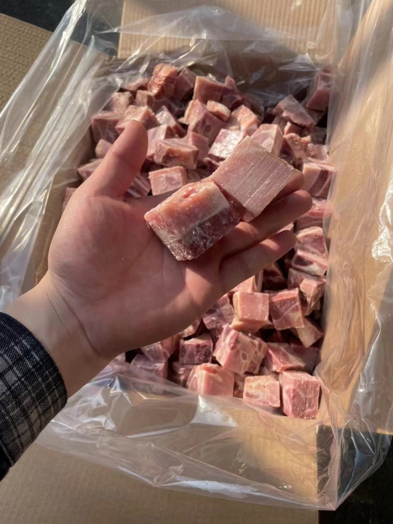 排骨粒3块多一斤