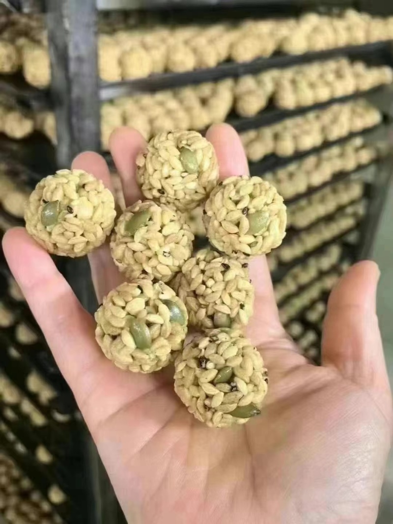 坚果丸子散装休闲零食