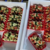 云南夏季商用草莓，多种包装，冷链、发货