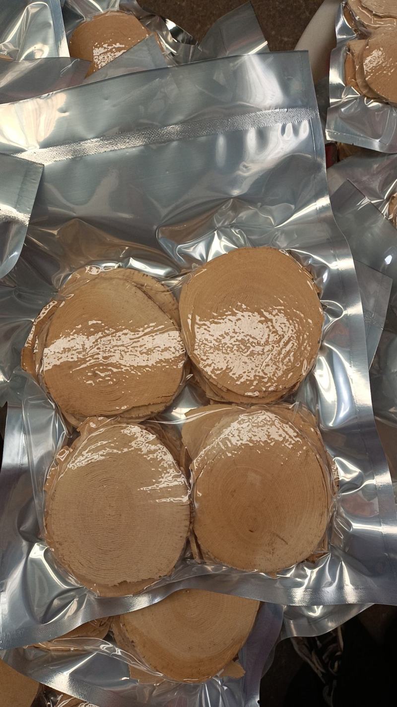 车革阿里各种中药材，名贵药材，冷背药材，做中药，我们只做