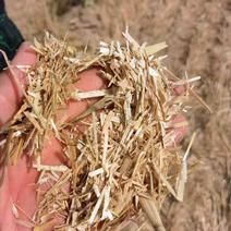 小麦秸秆二次加工保质量保水分