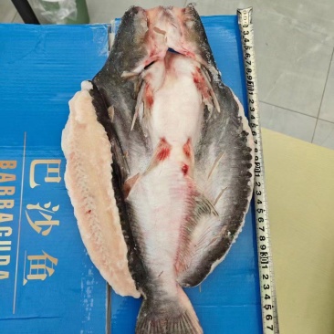 腌制开背巴沙鱼