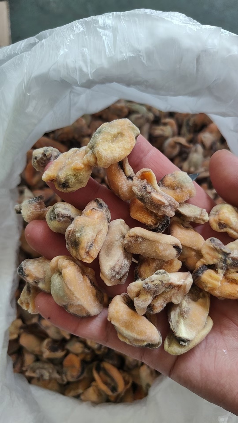 需要联系，海虹肉粿粒100吨左右存库！