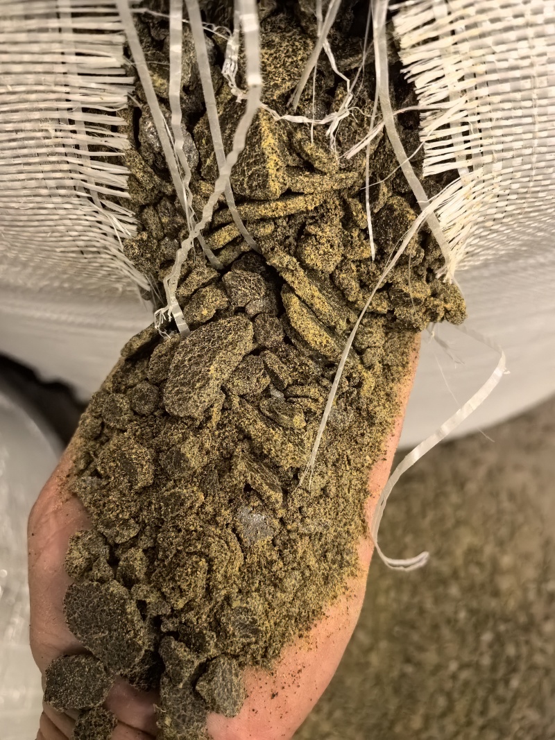 青饼俄罗斯菜籽饼一手货源，质量上乘，天津提货
