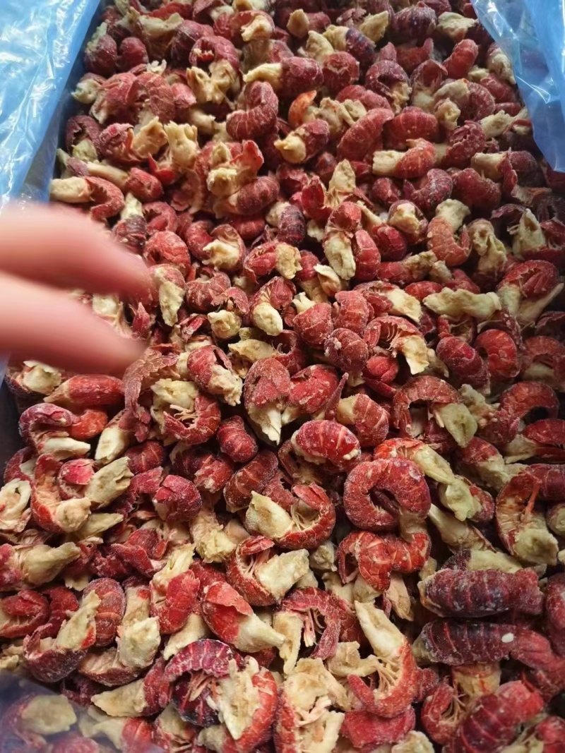 一级无冰原料虾尾，每件20斤，每斤125粒左右，当季新虾