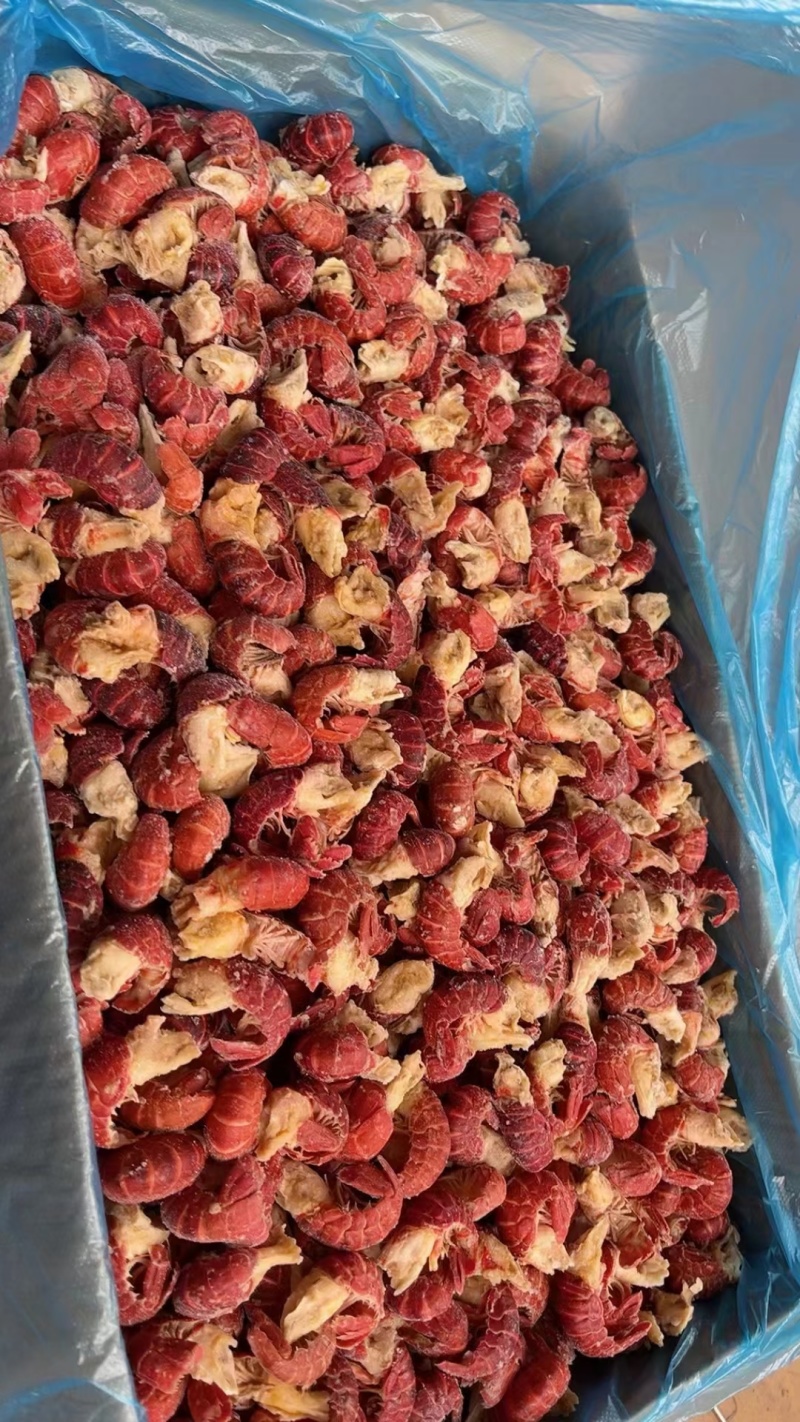 一级无冰原料虾尾，每件20斤，每斤125粒左右，当季新虾