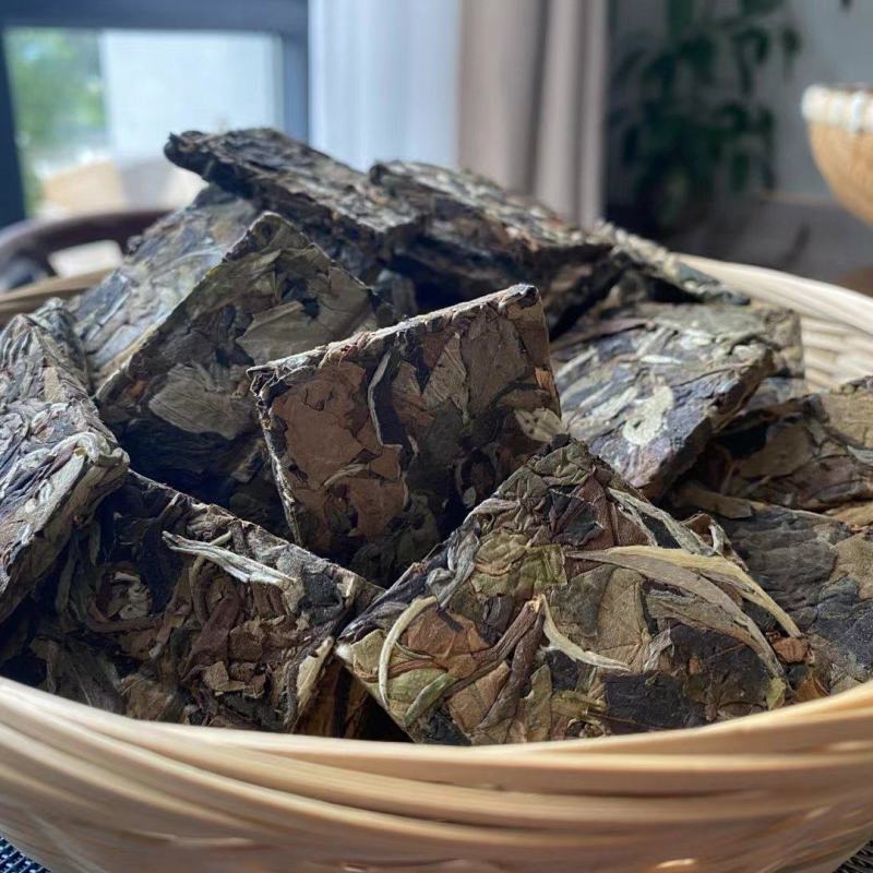 古树白茶小方块