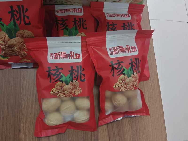 厂家新疆薄皮核桃批发原味干核桃1斤2斤5斤袋装供电商团购