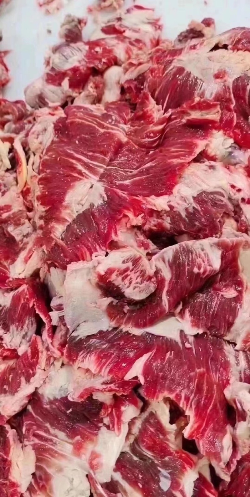 纯干碎牛肉，大量供应清真，欢迎电话联系沟通洽谈