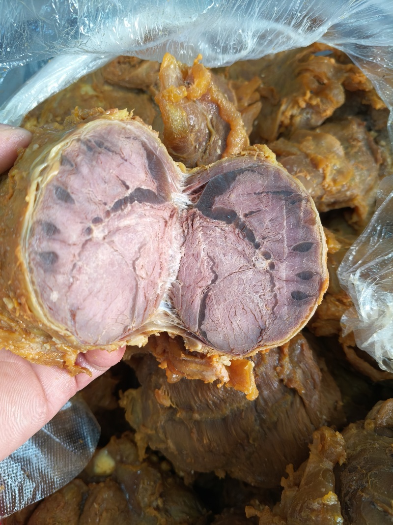 【卤牛肉】全熟五香牛肉，卤菜店、超市专业供应商