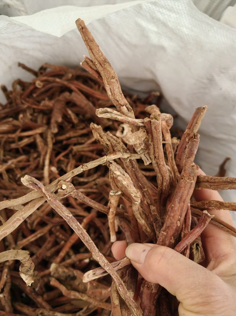 牡丹皮现货供应，手砸货，药厂货，新货，陈货都有，选条