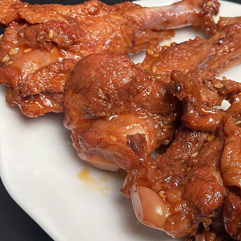 麻辣鸭翅根，熟食鸭翅根