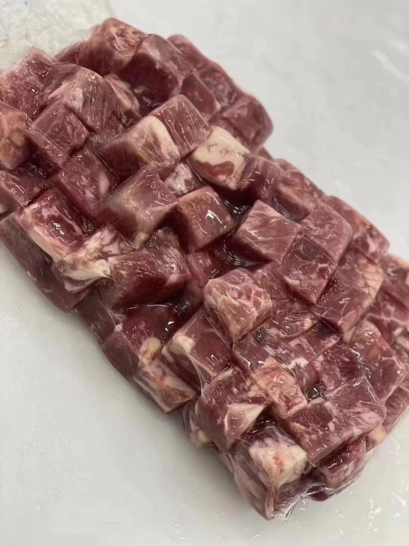 调理牛肉粒颗粒均匀规格齐全可供商超市场批发