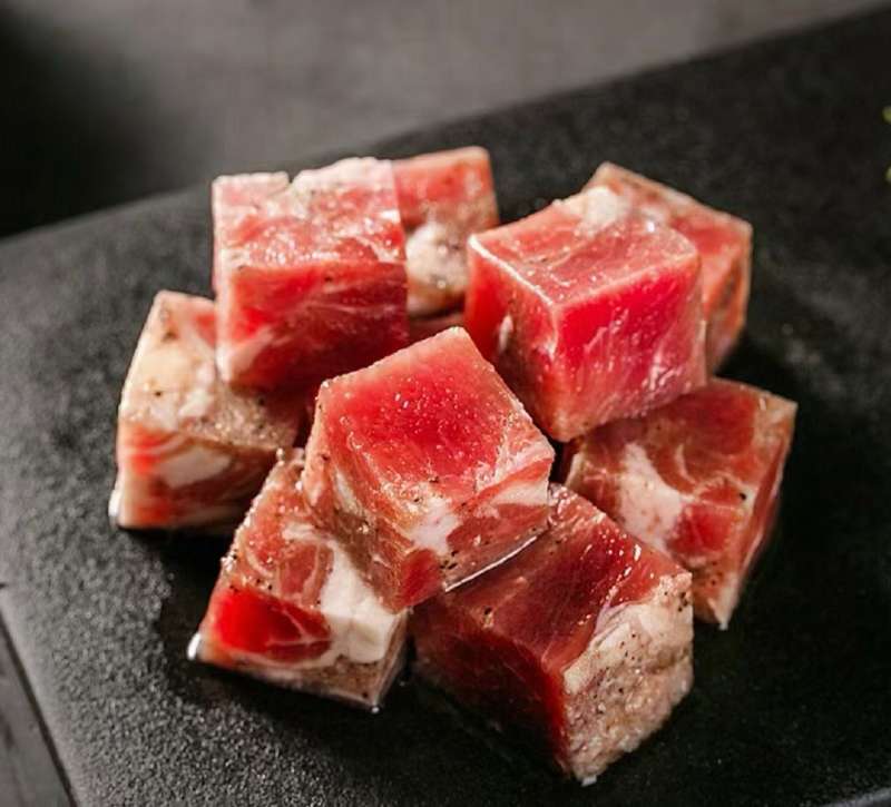 调理牛肉粒颗粒均匀规格齐全可供商超市场批发