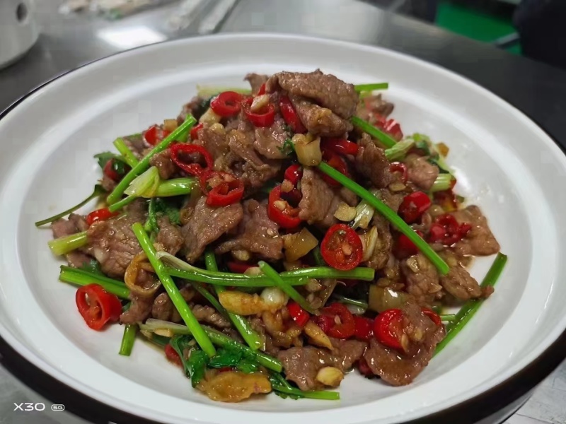 小炒黄牛肉