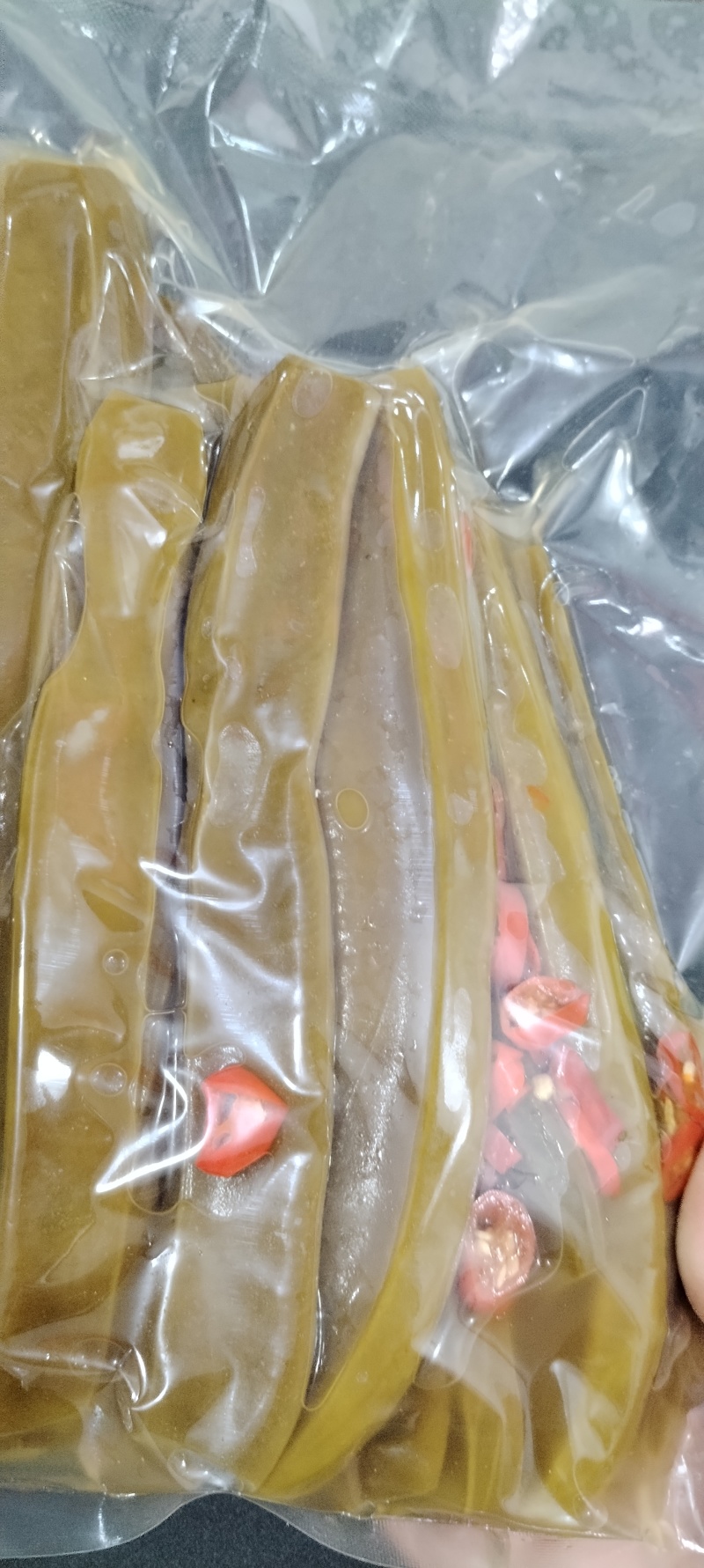 江西农家老坛酸辣刀豆酸刀豆厂家直发欢迎大家选购品尝。